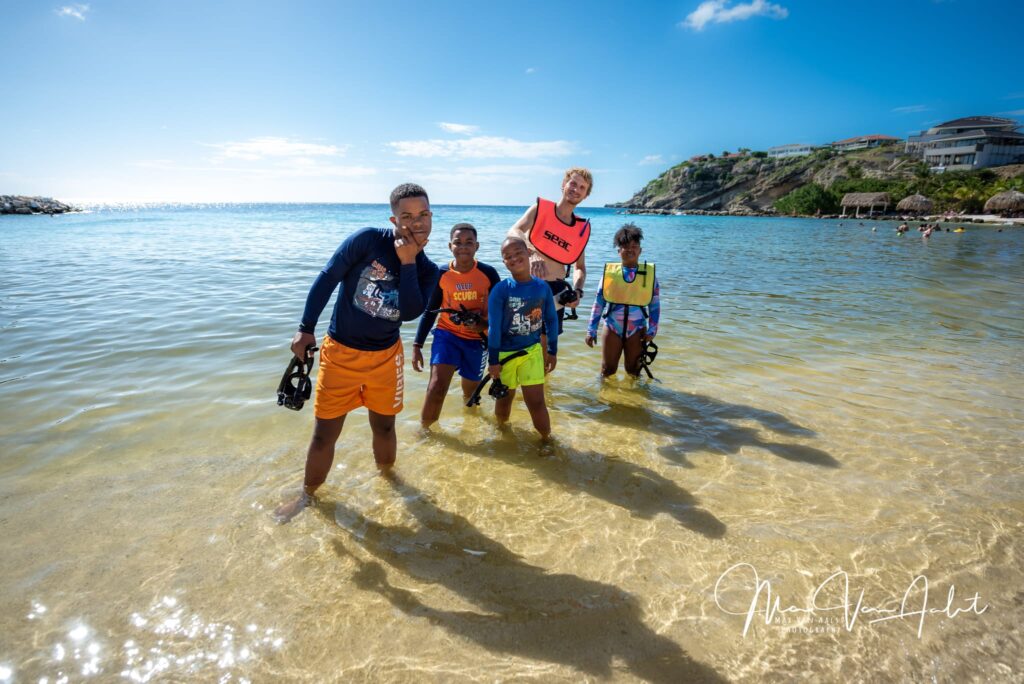 BRANCH Coral Foundation teaching students while snorkeling in the bay